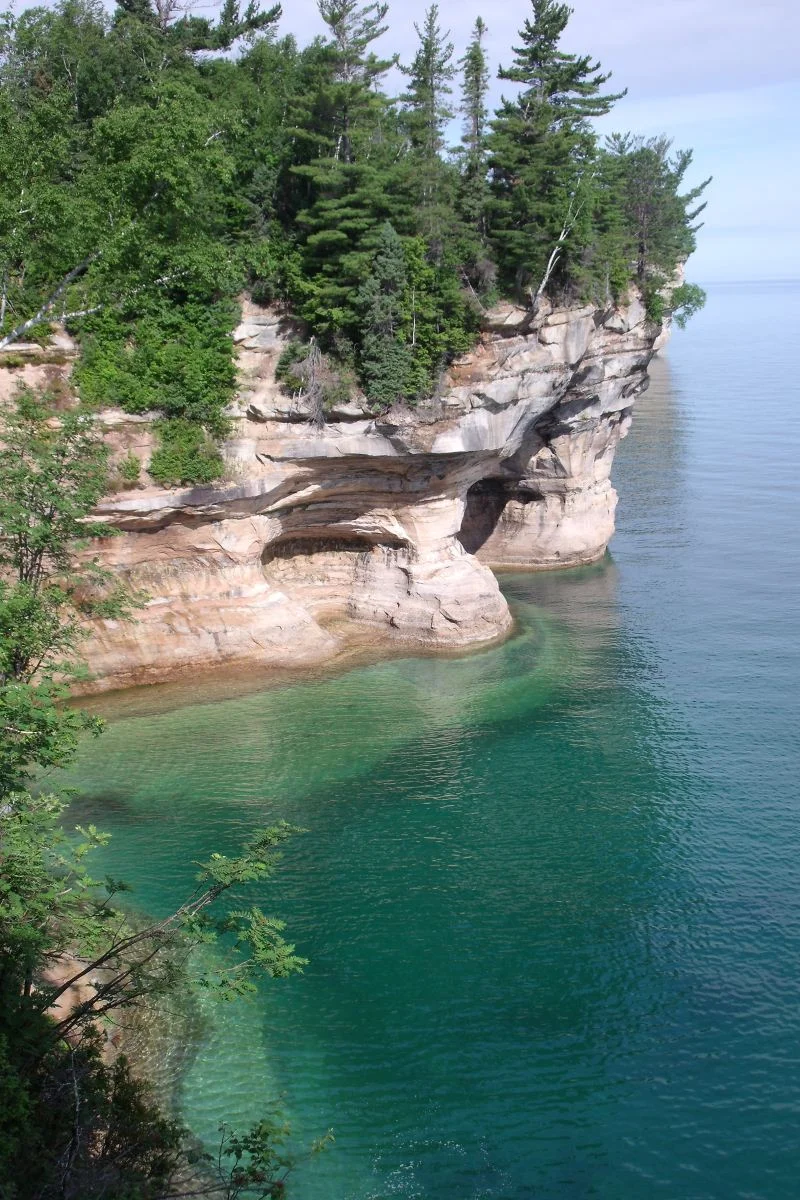 PicturedRocks4.jpg