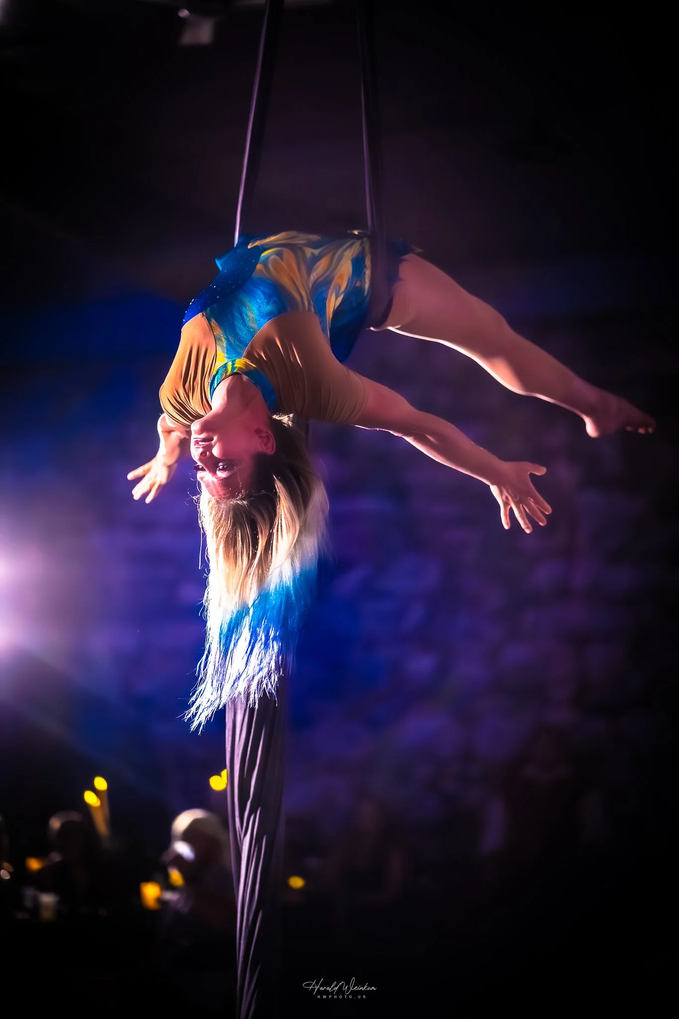 Silks Geometry: Angles, Curves, and Control - Emily Barber