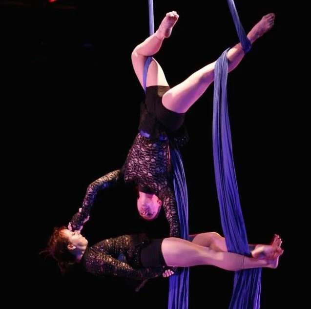 Valerie-Morris-duo-silks-2.jpeg