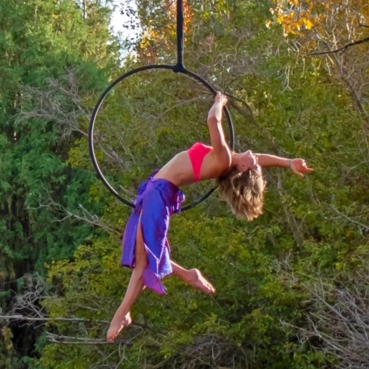 Fall%2BBridge%2BAerial%2BPhotoshoot%2B%2528Jolene%2529%2B%25282%2529.jpg