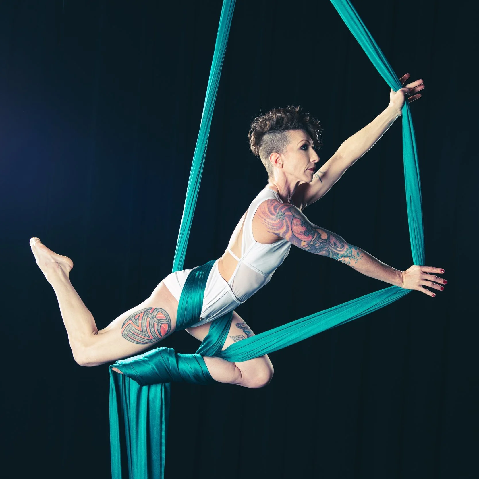 Strike A Pose! - Leah Grandstaff