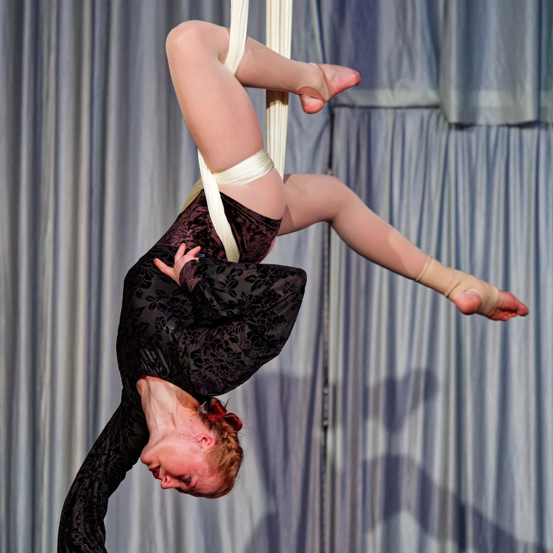 Sneaky Sling - Anastasia Timina