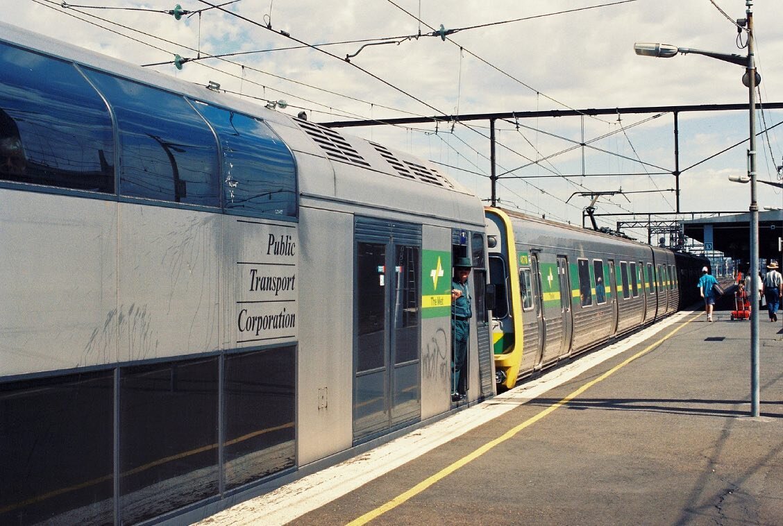 4D test train and Comeng, Richmond station, 1995. 📸 David Johnson