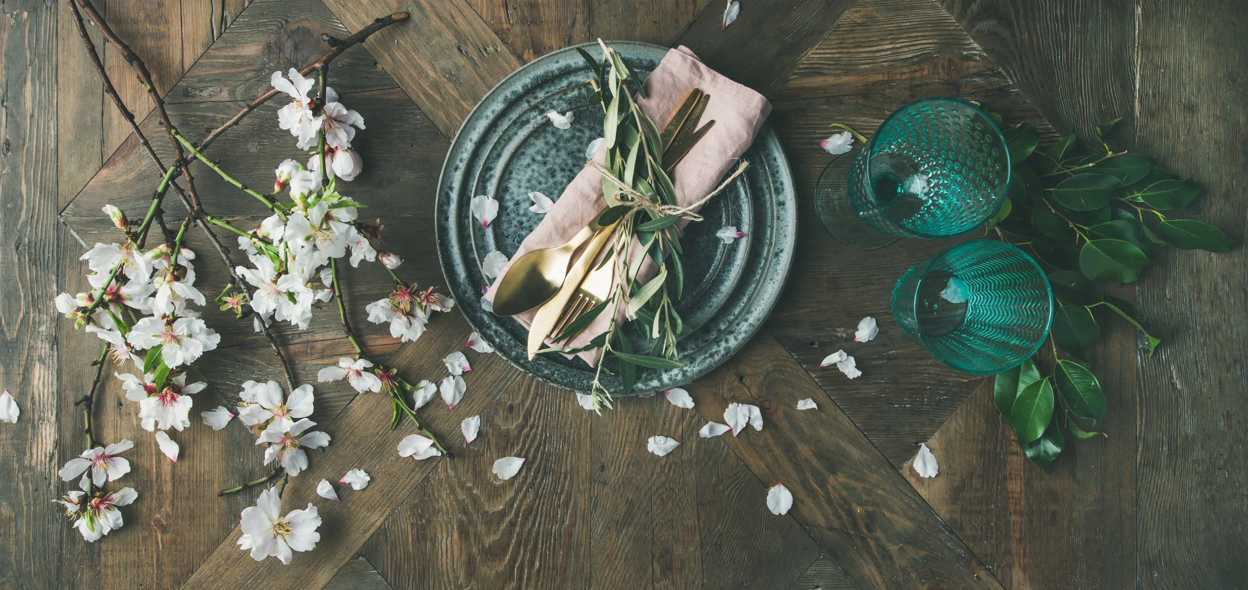 8 things to consider when styling your own wedding?