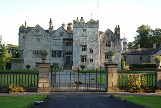 LevensHall-IMG-01.jpg