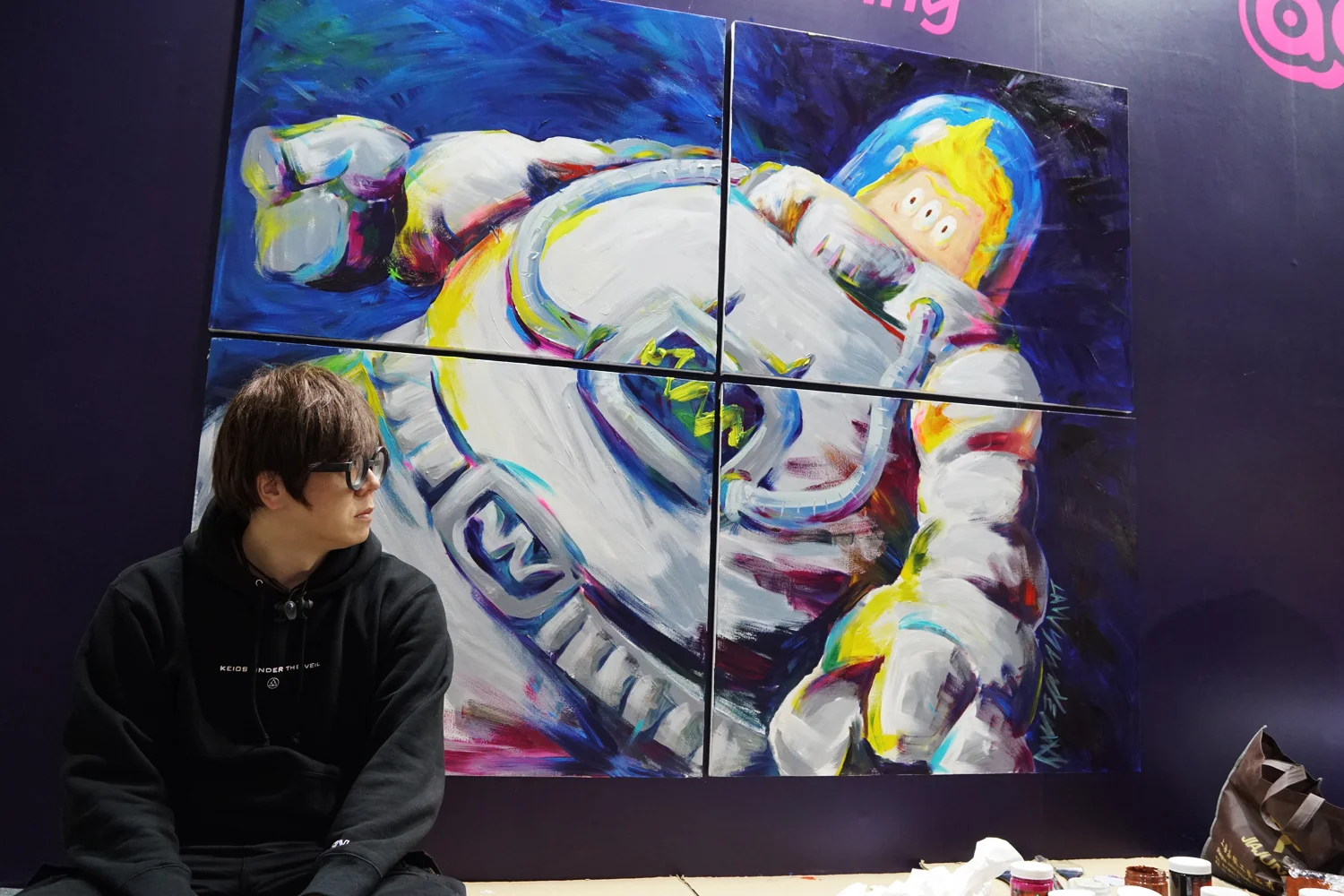 Law Sun-Yeung painted live at adFunture Exhibition Shanghai in December of 2018