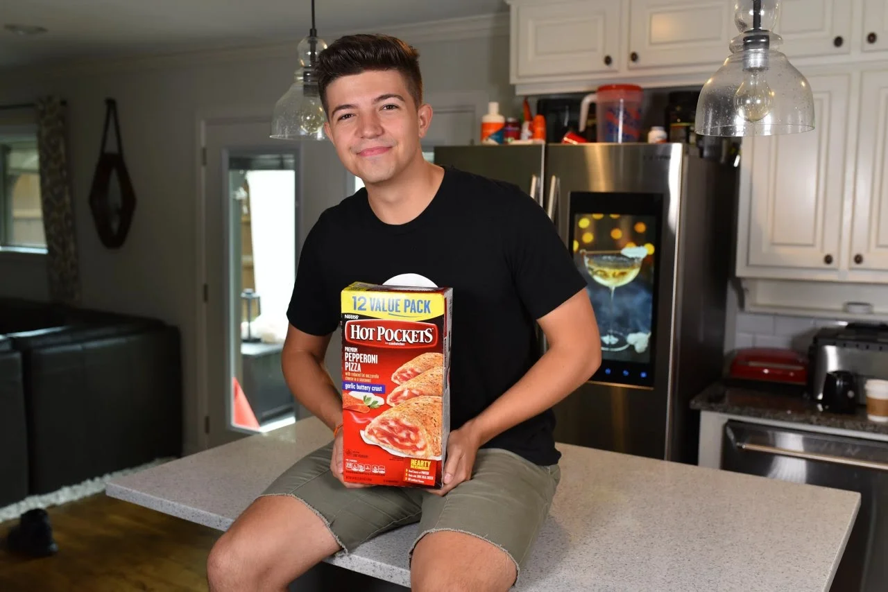 night-media-hot-pockets-preston-playz-1.jpg