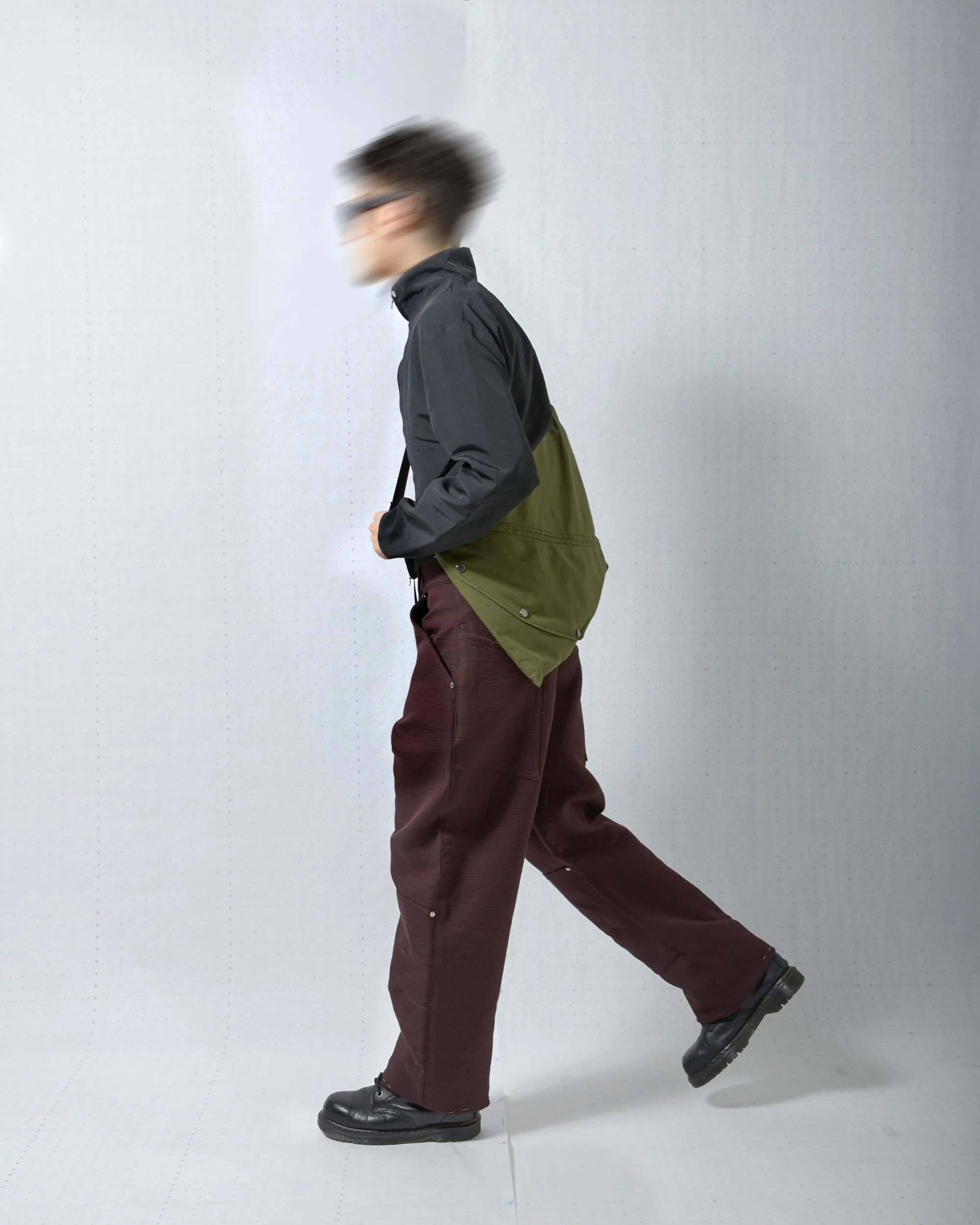 7F4DB75D-5391-484B-A133-4109E3D21E84