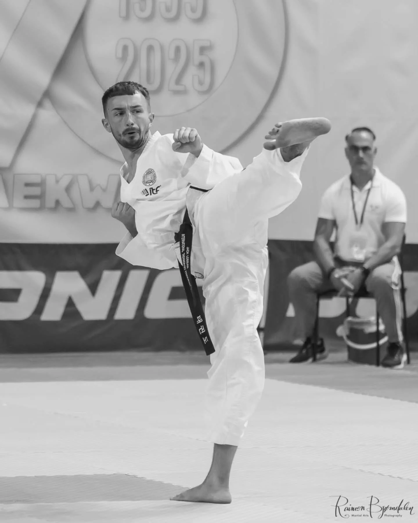 Sidekick Sunday 
&bull;
&bull;
&bull;
&bull;
#@itfwtc2025 #itftaekwondo #martialarts