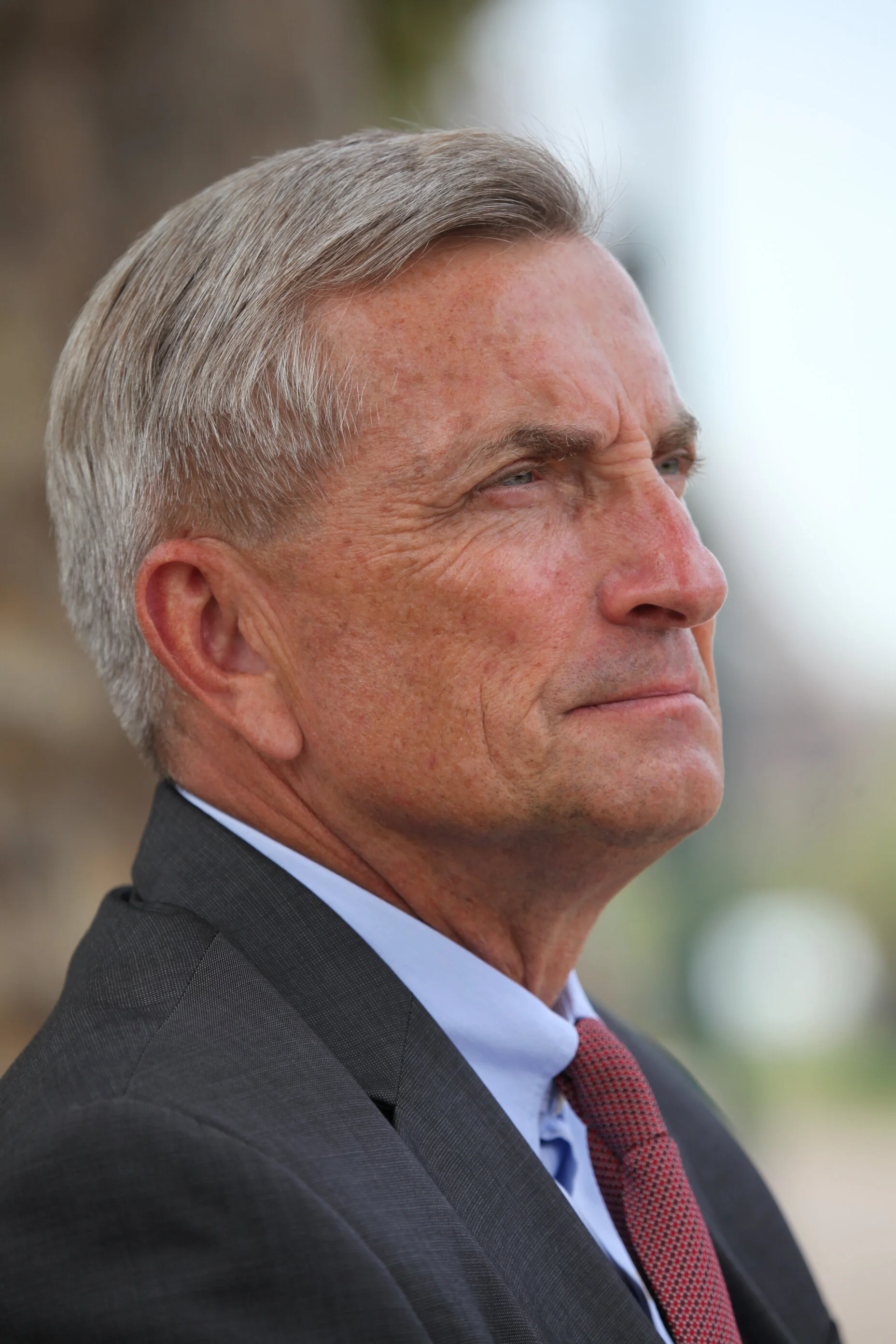 Interview du général Vincent Desportes publiée dans DSBR le 24 Janvier 2017...