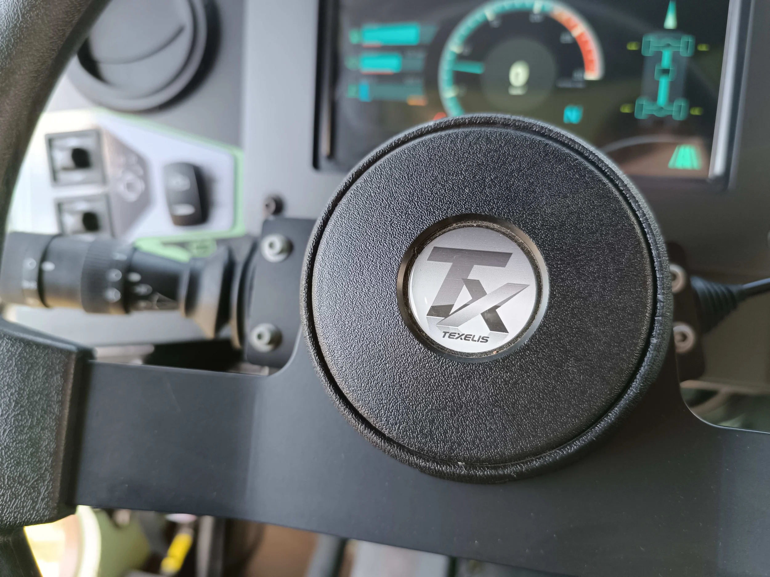 TEXELIS lance CELERIS, sa  nouvelle solution de mobilité, et change de dimension...