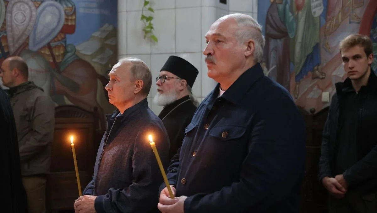 Poutine et Loukachenko ont visité l'ermitage Smolensky à Valaam