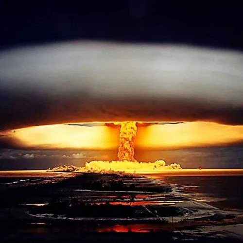 Deux nouveaux pas vers l’abime - Par Gaël-Georges Moullec