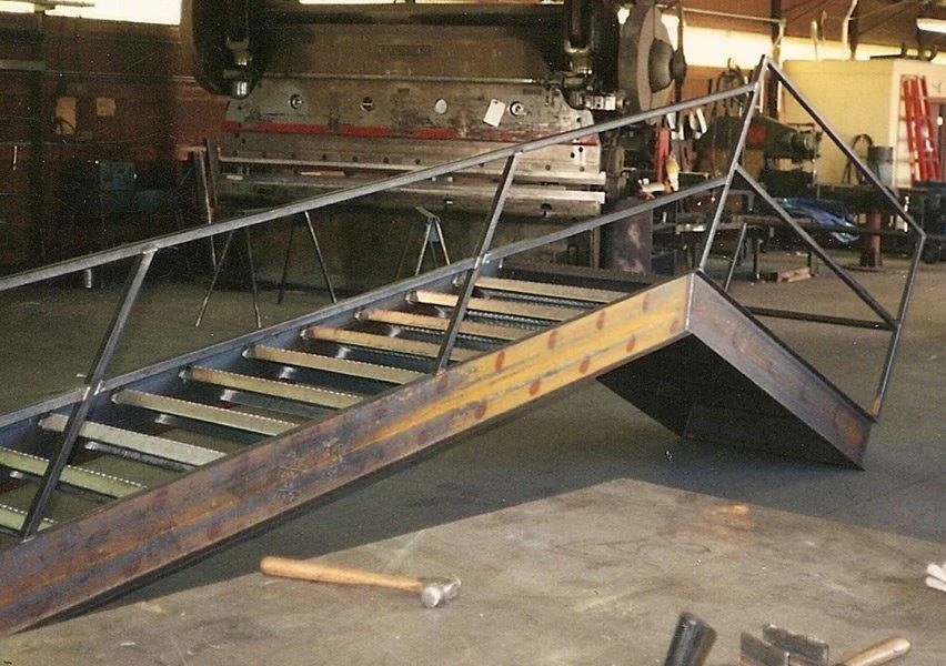 Steel-Stair-and-Landing.jpg