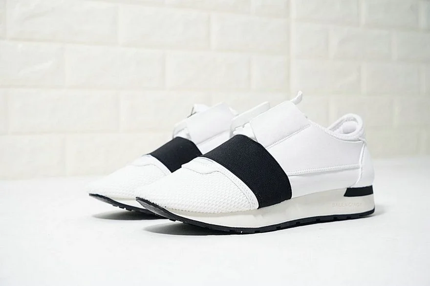 UP TO 50% OFF + FREE SHIPPING ON BALENCIAGA RACE RUNNERS