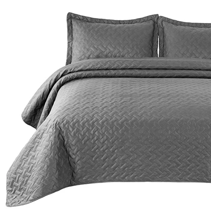3-PIECE BASKETWEAVE PATTERN QUILT SET FOR $29.99