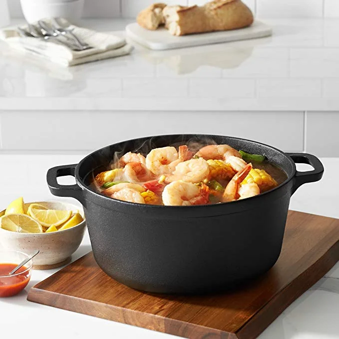 AMAZON BASICS PRE-SEASONED CAST IRON DUTCH OVEN FOR $25.48