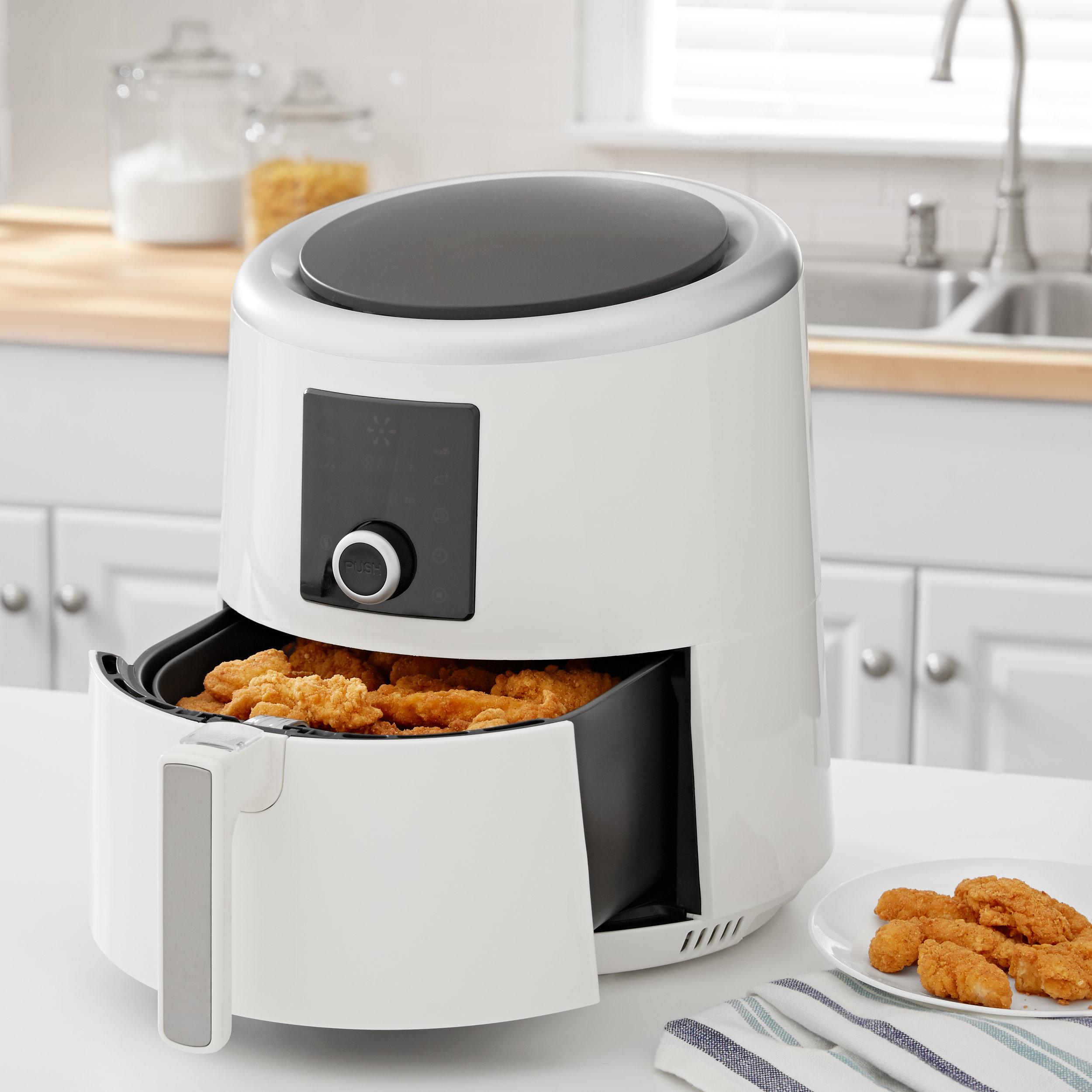 6-QT. DIGITAL AIR FRYER AND CONVECTION OVEN FOR $42.00