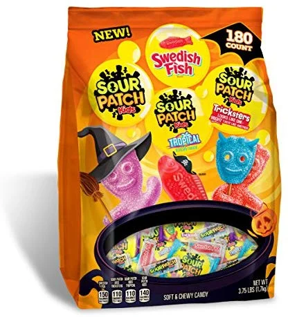 SOUR PATCH KIDS &amp; SWEDISH FISH HALLOWEEN CANDY VARIETY PACK, 180 TRICK OR TREAT SIZE PACKS FOR $15.99