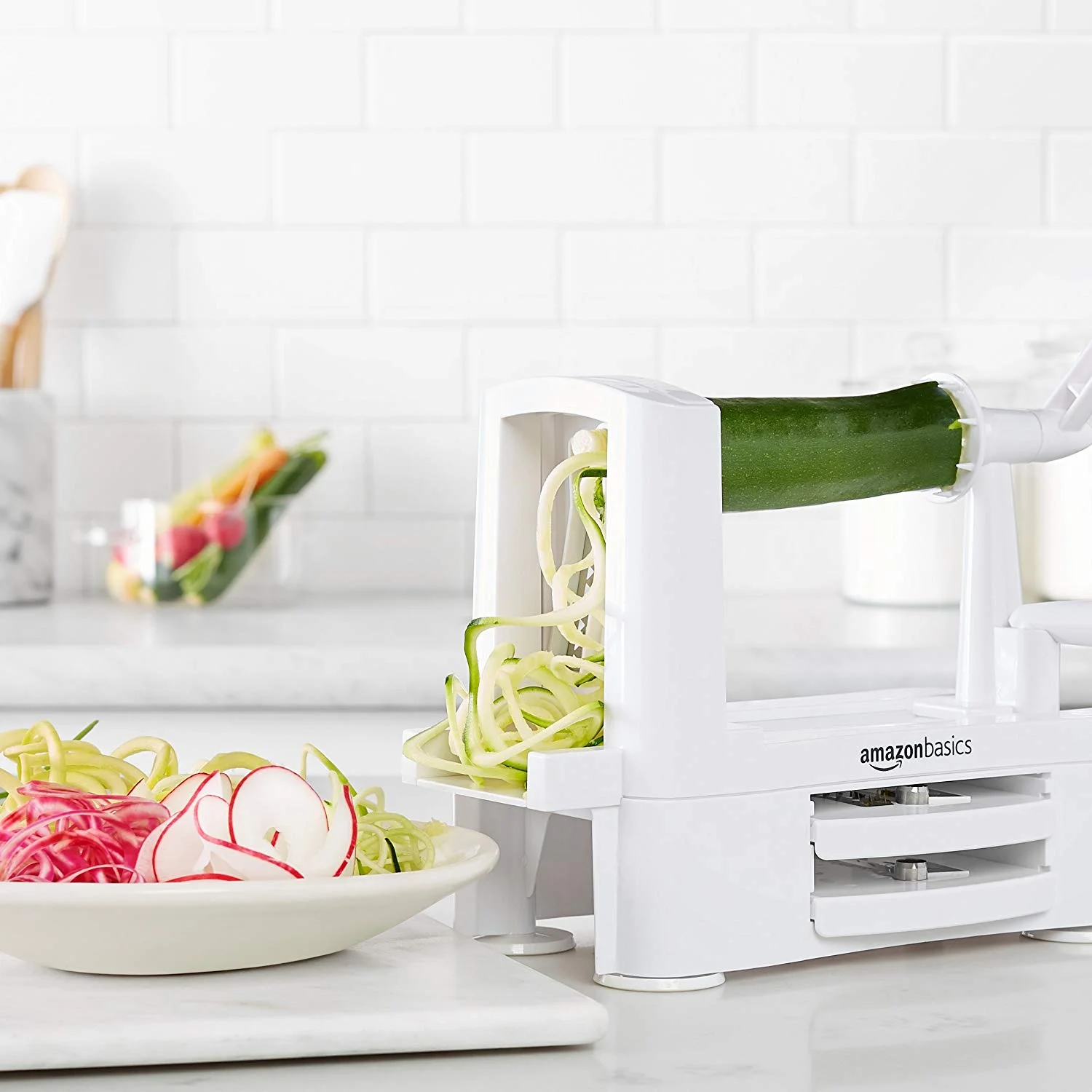AMAZONBASICS 3-BLADE VEGETABLE SPIRALIZER FOR $6.62