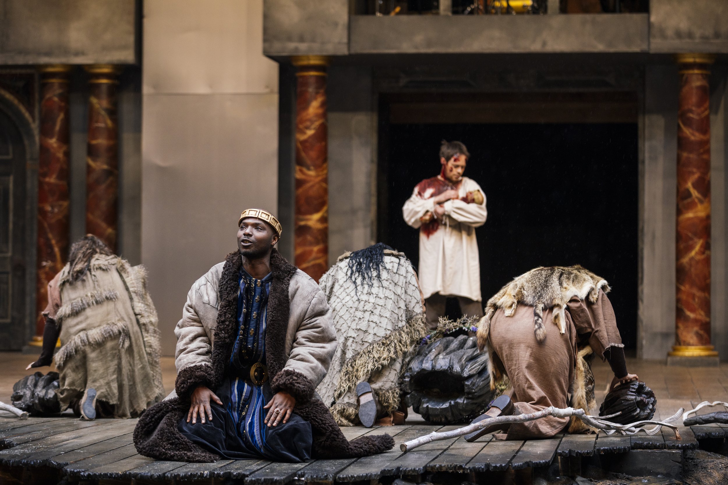 Macbeth_The Globe_Cesare De Giglio (20) Fiston Barek as Macbeth_David Hartley as Banquo.jpg