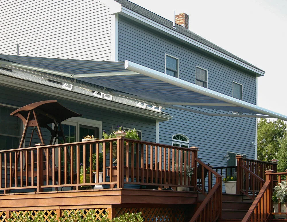 rose-city-awning-summerspace-motorized-retractable-deck-awning-pacific-northwest-portland-lake-oswego-west-linn-beaverton-tigard-vanvouver-washington.jpg.jpg