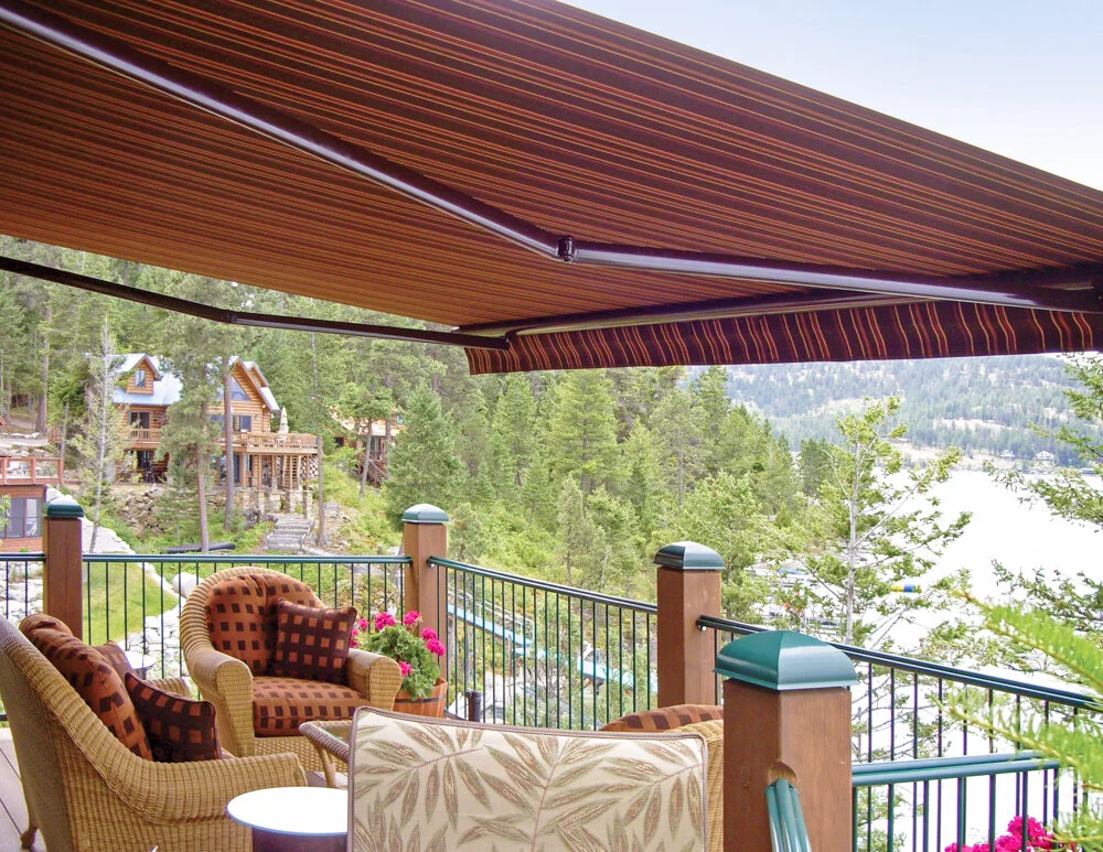 rose-city-awning-summerspace-motorized-retractable-deck-awning-pacific-northwest-portland-lake-oswego-west-linn-beaverton-tigard-vanvouver-washington.jpg.jpg