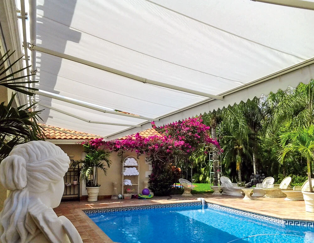rose-city-awning-summerspace-motorized-retractable-deck-awning-pacific-northwest-portland-lake-oswego-west-linn-beaverton-tigard-vanvouver-washington.jpg.jpg