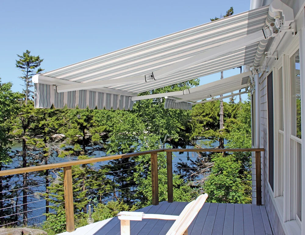rose-city-awning-summerspace-motorized-retractable-deck-awning-pacific-northwest-portland-lake-oswego-west-linn-beaverton-tigard-vanvouver-washington.jpg.jpg