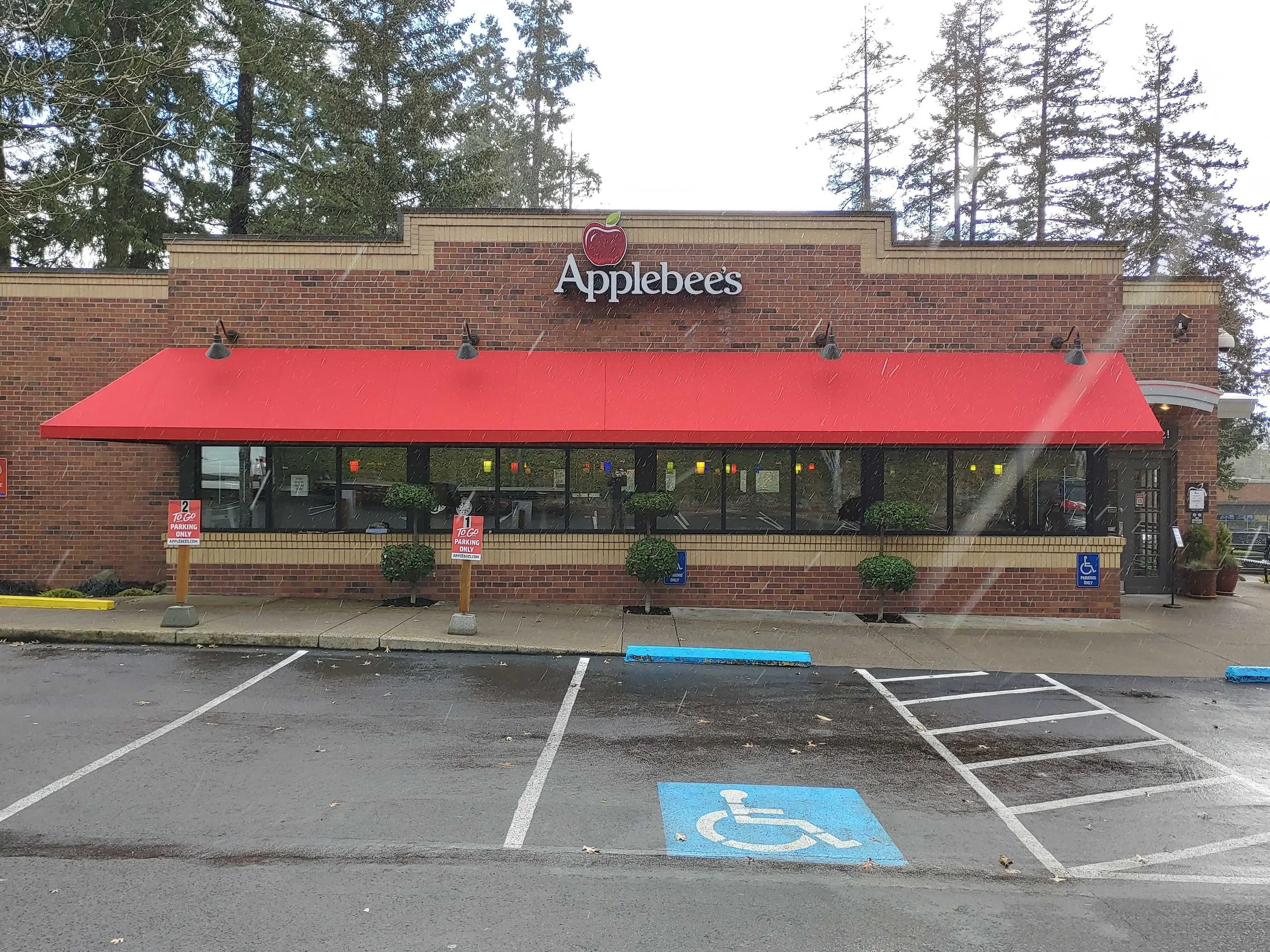 rose-city-awning-commercial-traditional-awning-graphicswelded-frame-branding-portland-beaverton-tigard-lake-oswego-west-linn-vancouver.jpg.jpg