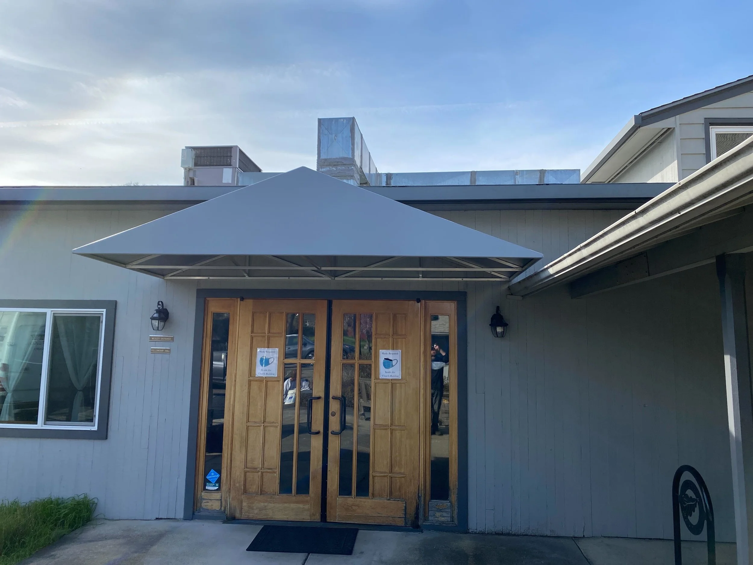 rose-city-awning-commercial-traditional-awning-graphics-branding-portland-beaverton-tigard-lake-oswego-west-linn-vancouver.jpg.jpg