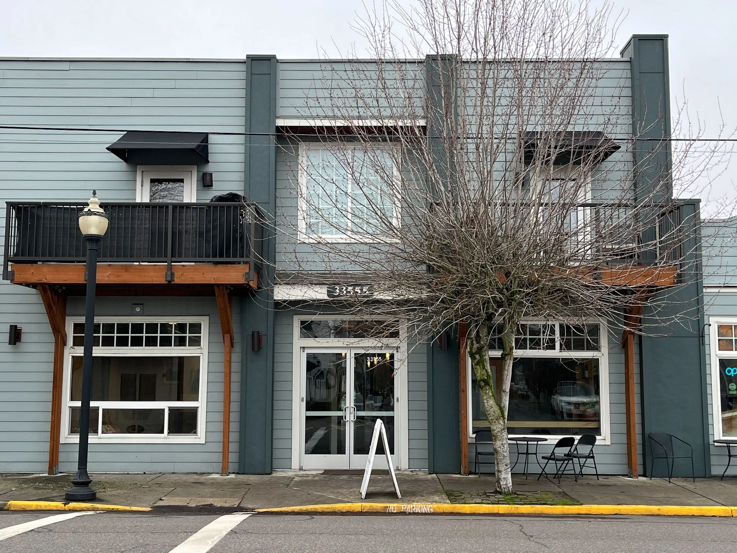 rose-city-awning-awning-pipe-frame-sunbrella-fabric-entry-business-pacific-northwest-portland-lake-oswego-west-linn-beaverton-tigard-vanvouver-washington.jpg.jpg