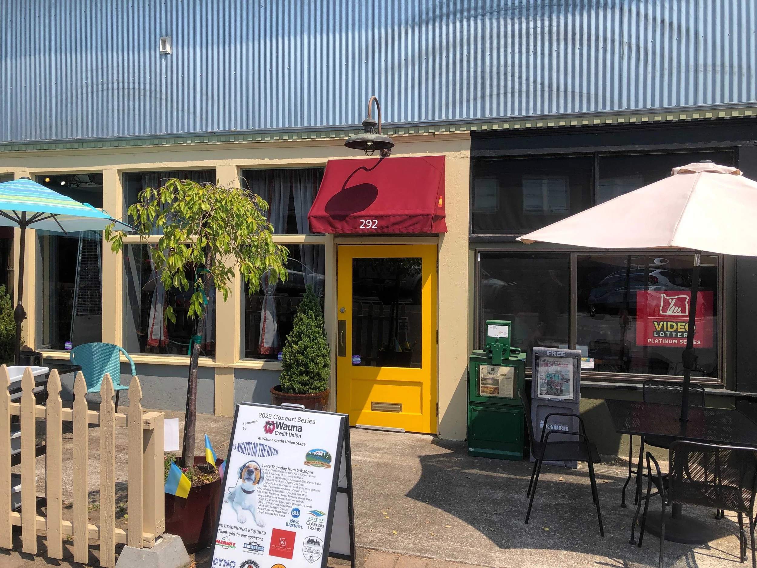 rose-city-awning-awning-pipe-frame-sunbrella-fabric-entry-business-pacific-northwest-portland-lake-oswego-west-linn-beaverton-tigard-vanvouver-washington.jpg.jpg