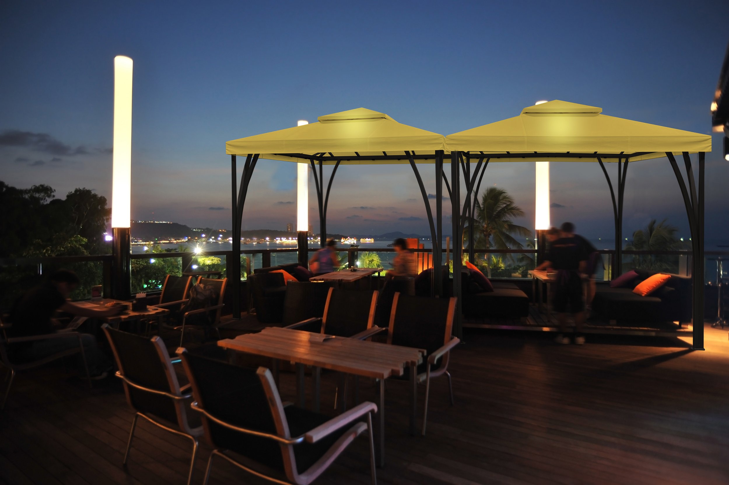 rooftop_bar_two_cabanas.jpg