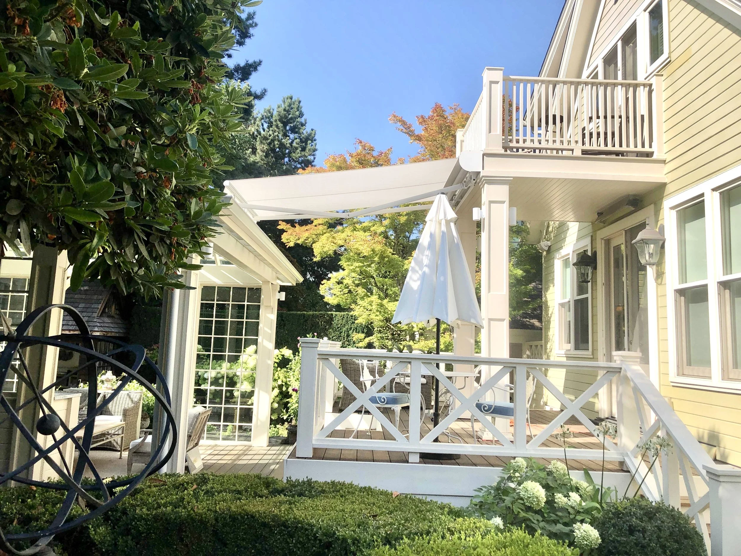 rose-city-awning-motorized-retractable-deck-awning-pacific-northwest-portland-lake-oswego-west-linn-beaverton-tigard-vanvouver-washington.jpg.jpg