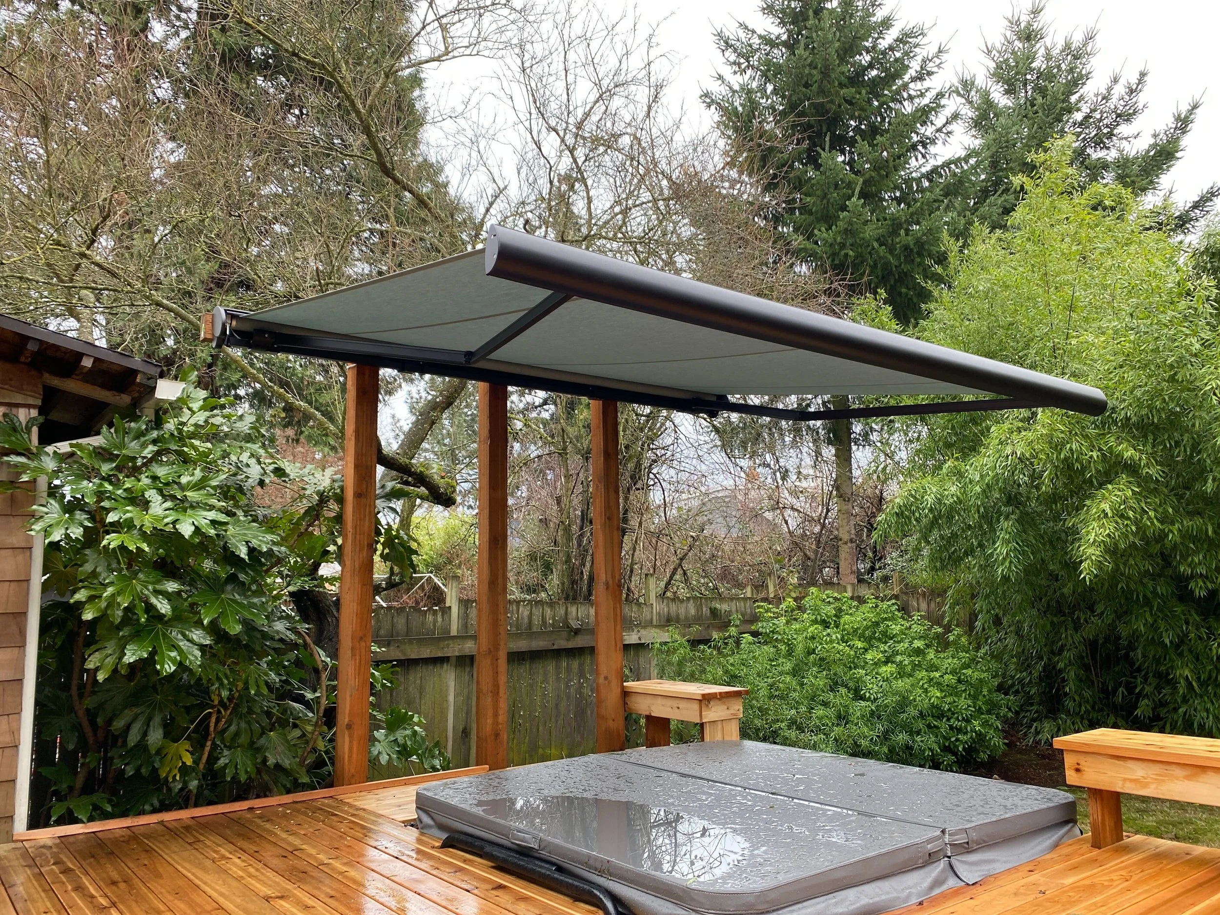 rose-city-awning-motorized-retractable-deck-awning-pacific-northwest-portland-lake-oswego-west-linn-beaverton-tigard-vanvouver-washington.jpg.jpg