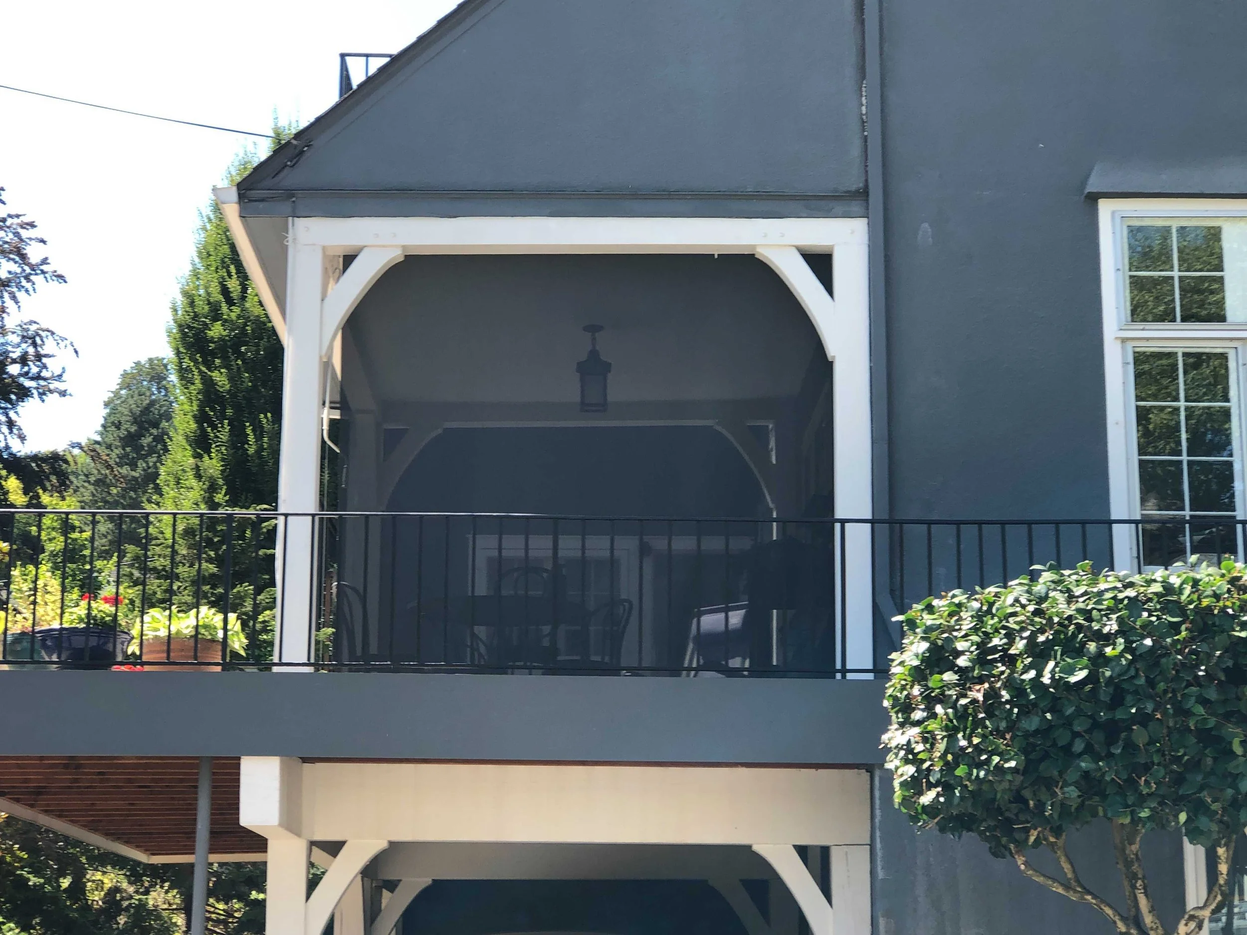 rose-city-awning-summerspace-motorized-retractable-awning-screen-zip-flexshade-95%-mesh-enclosure-privacy-blackout-pacific-northwest-portland-lake-oswego-west-linn-beaverton-tigard-vanvouver-washington.jpg.jpg
