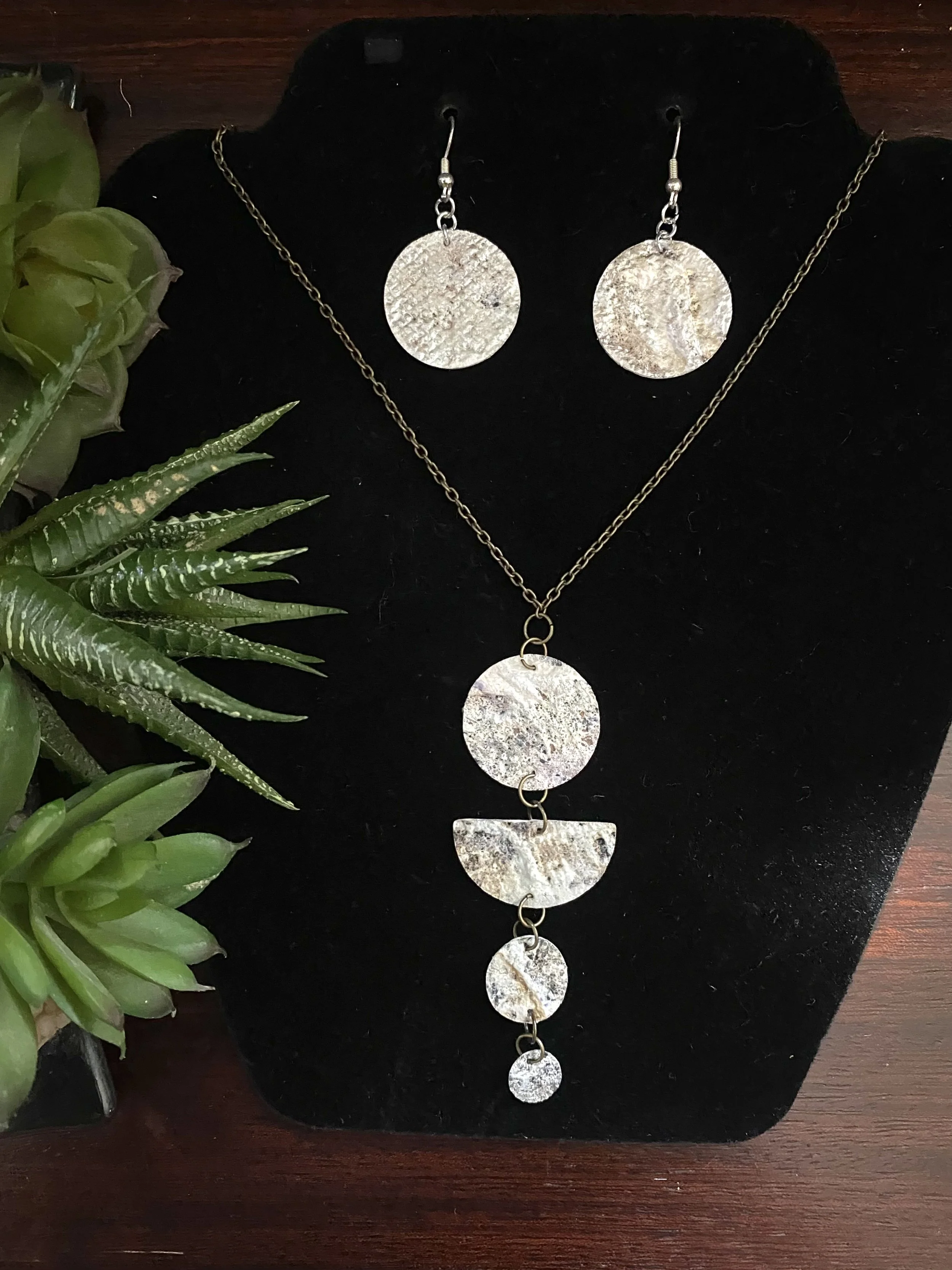 Neutral Tone Necklace ONLY