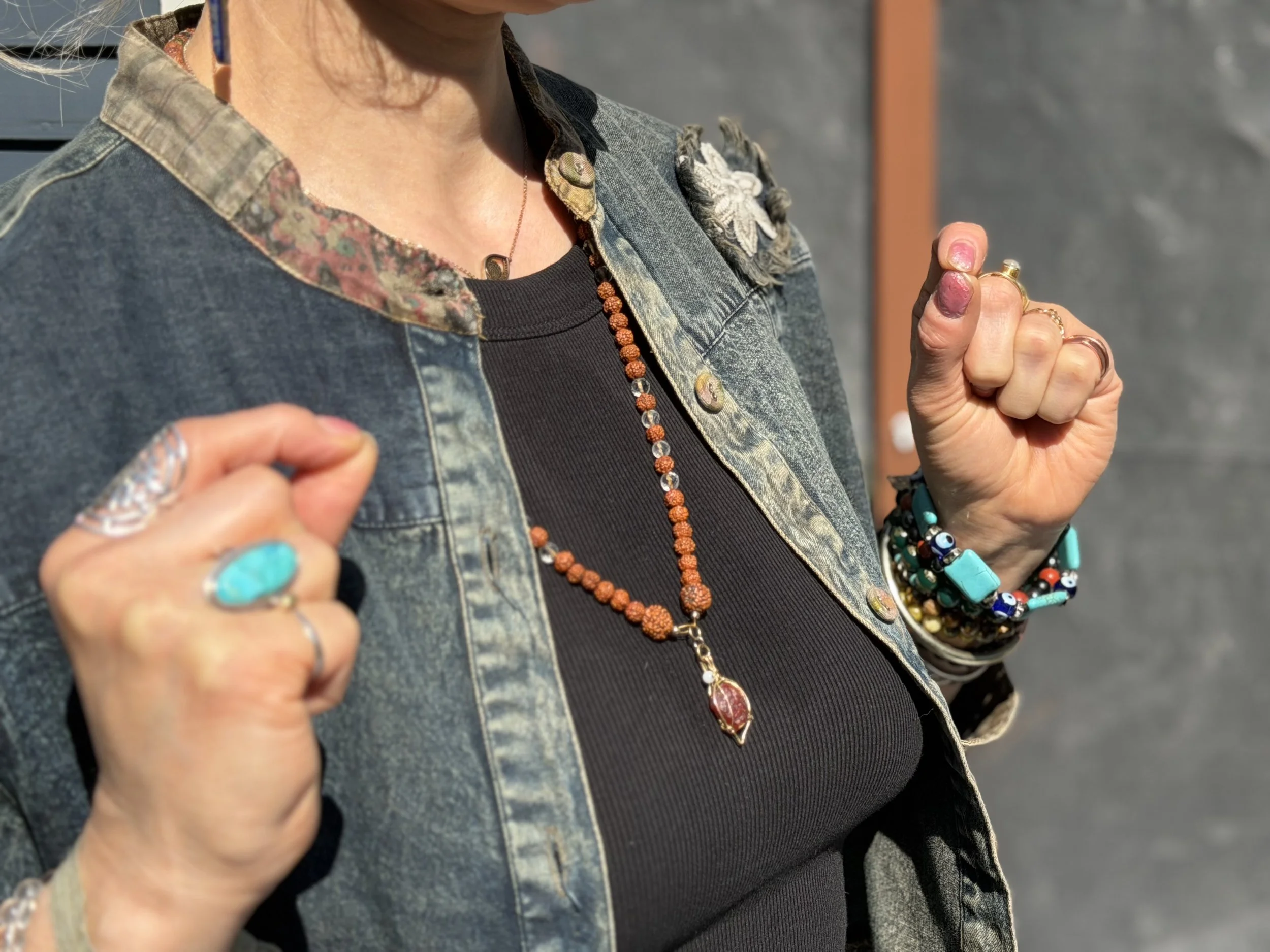 Lakshmi Mudra, side view, for abundance and properity