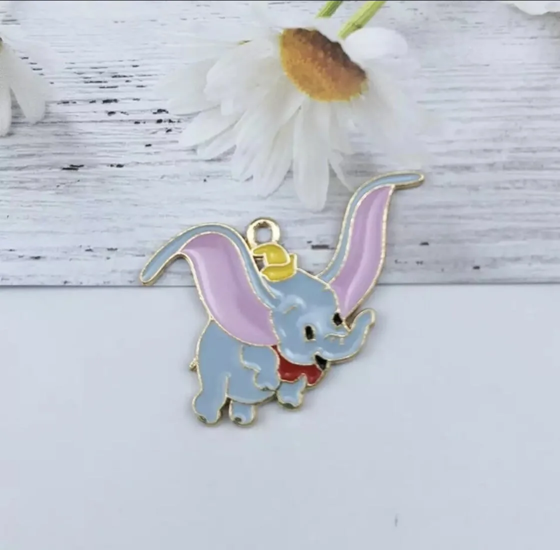 93307CA9-A260-4C70-AAB2-0591B4AA6A81