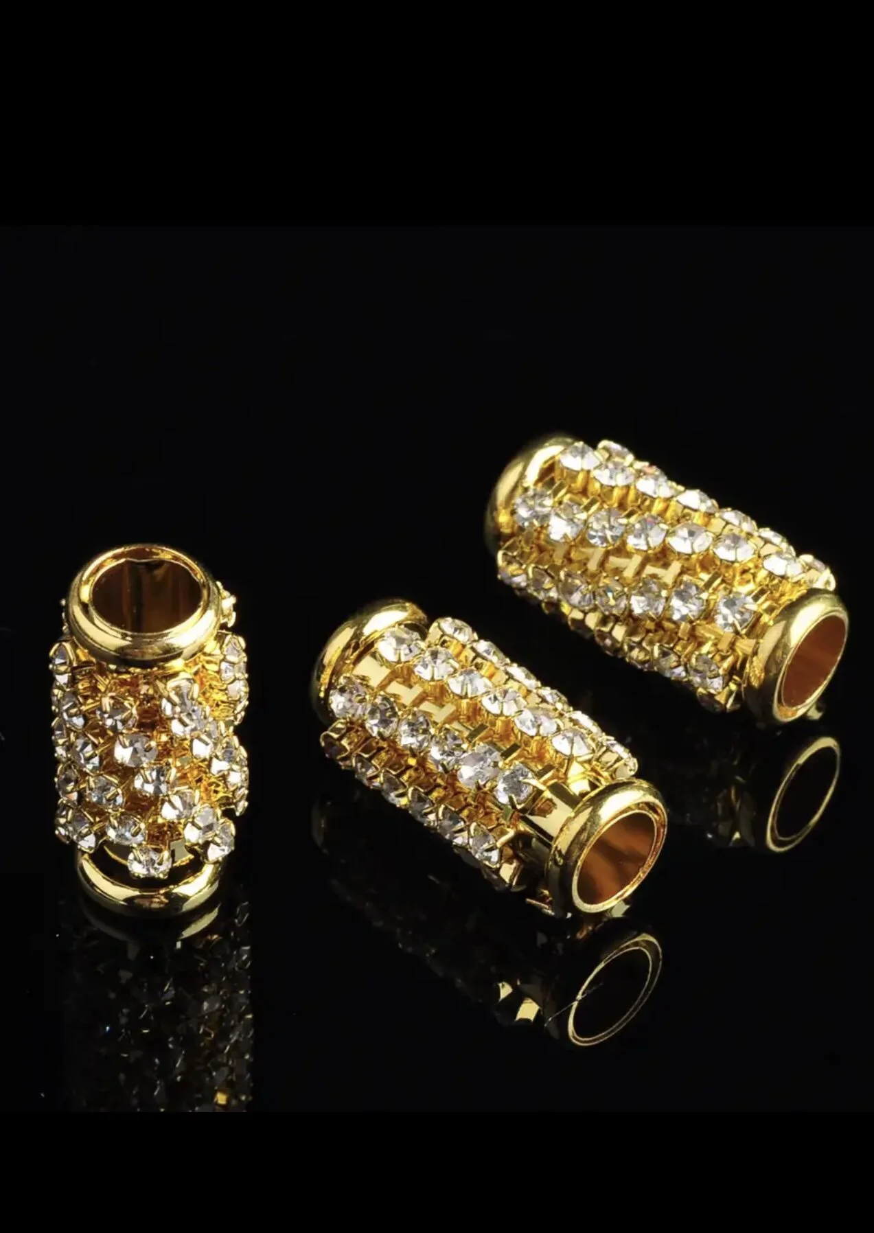 64A4A5D0-B852-447C-87D2-B66F15886D7A