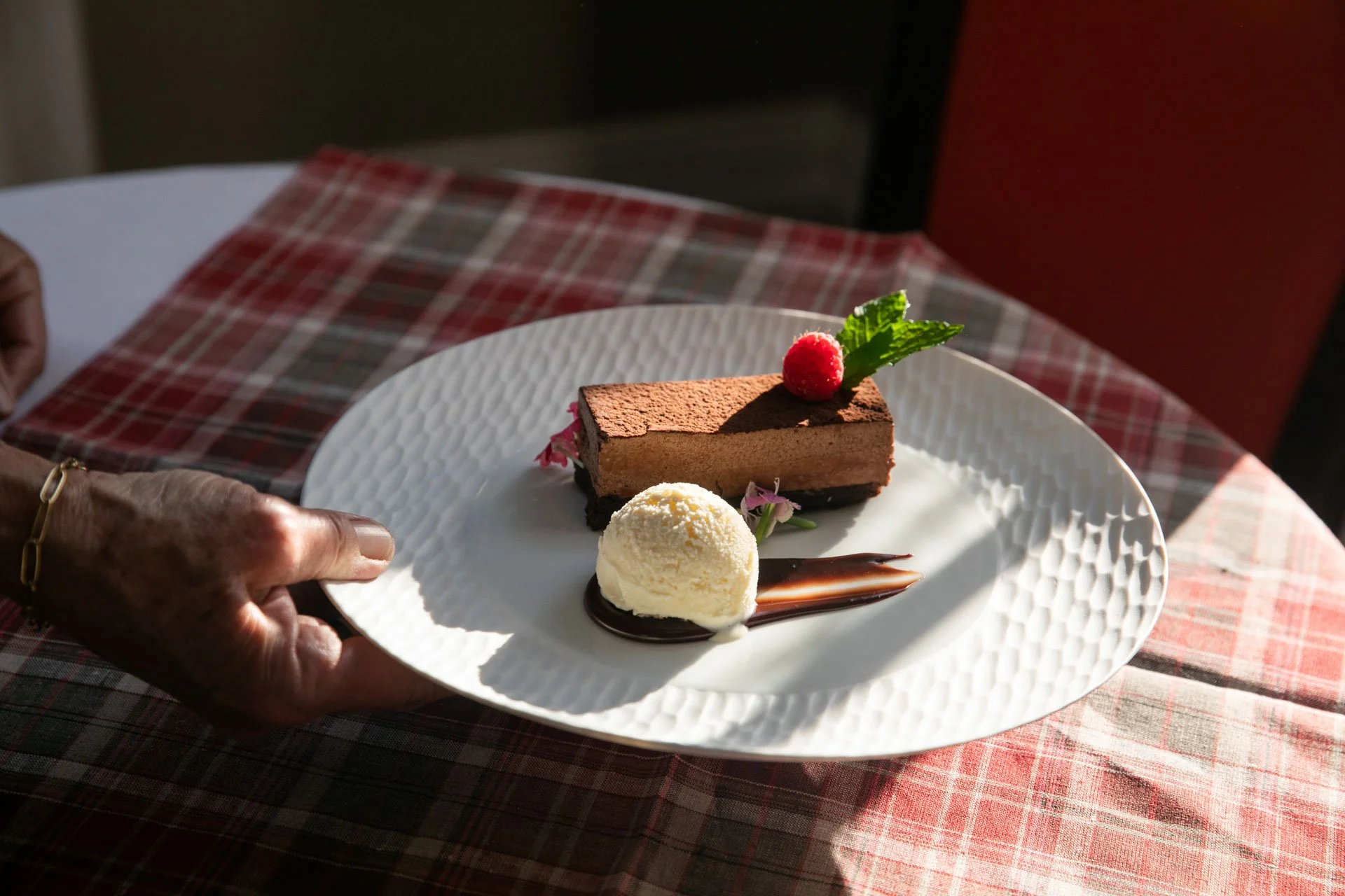 Bridgehampton Inn Restaurant — Loaves & Fishes