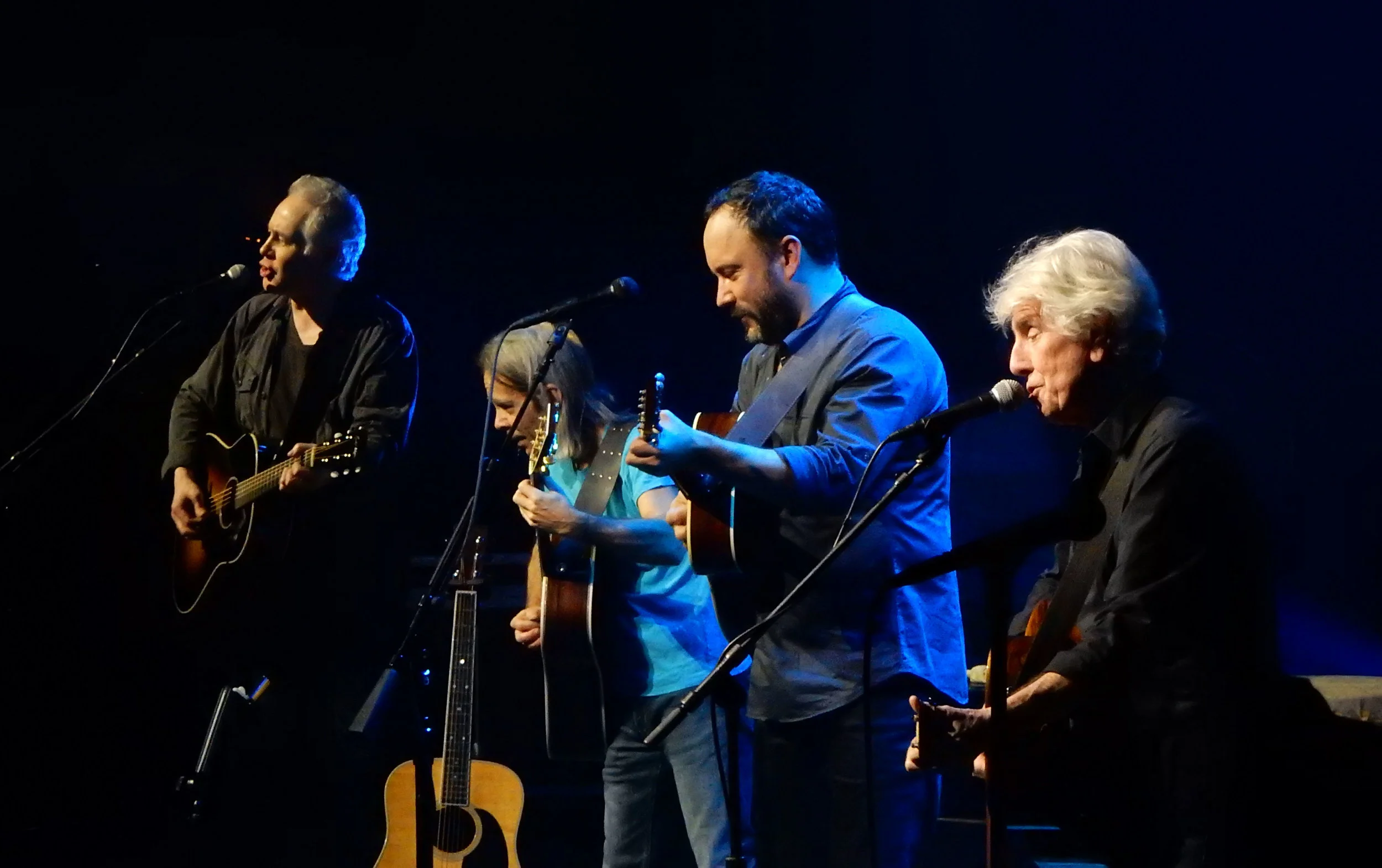 Dave Matthews & Tim Reynolds & Graham Nash 11_17.jpg