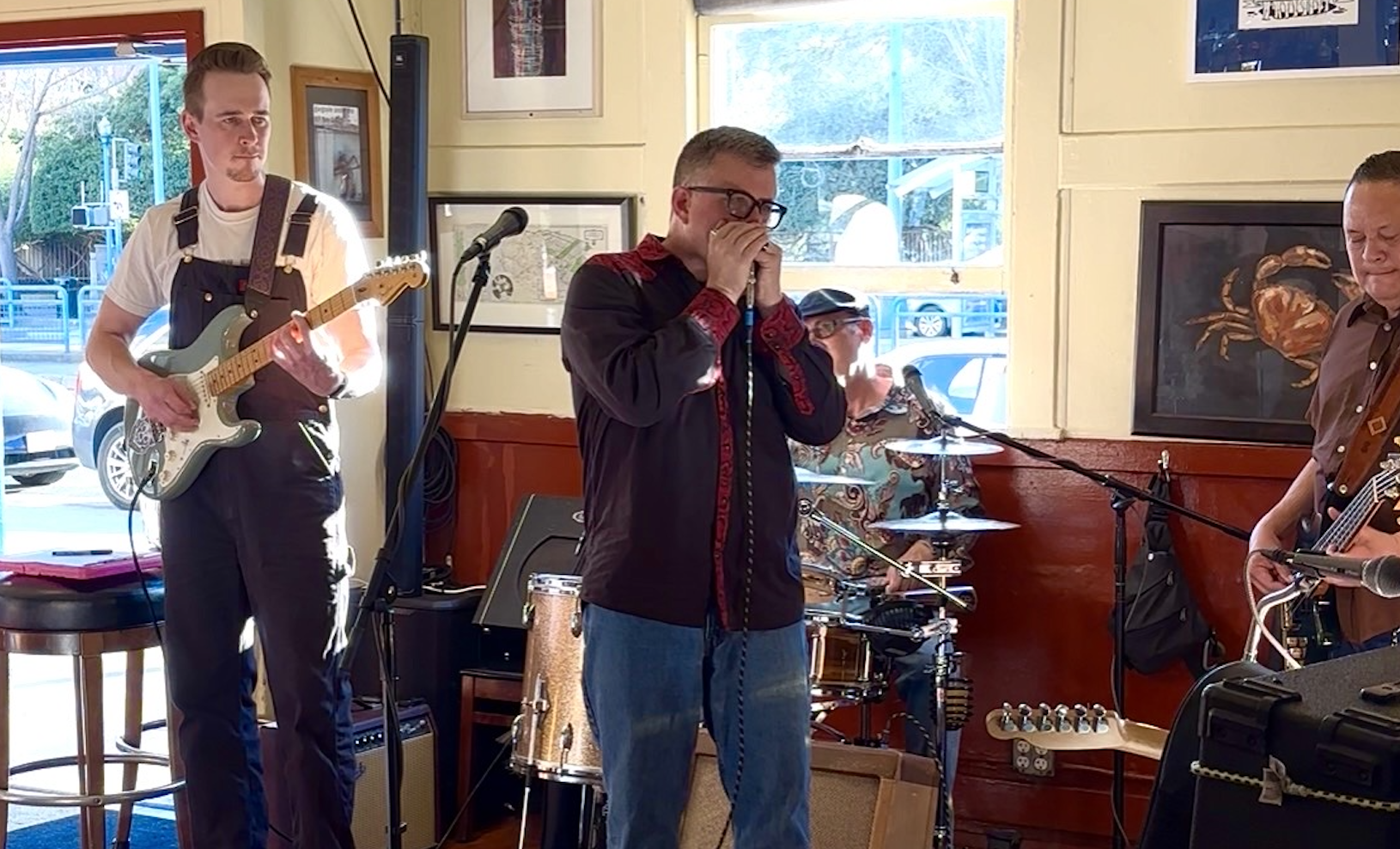 BLUES JAM 4-7PM