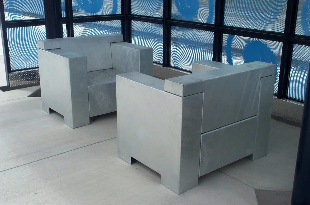 02_ParkRose Dining Set_2001.jpg