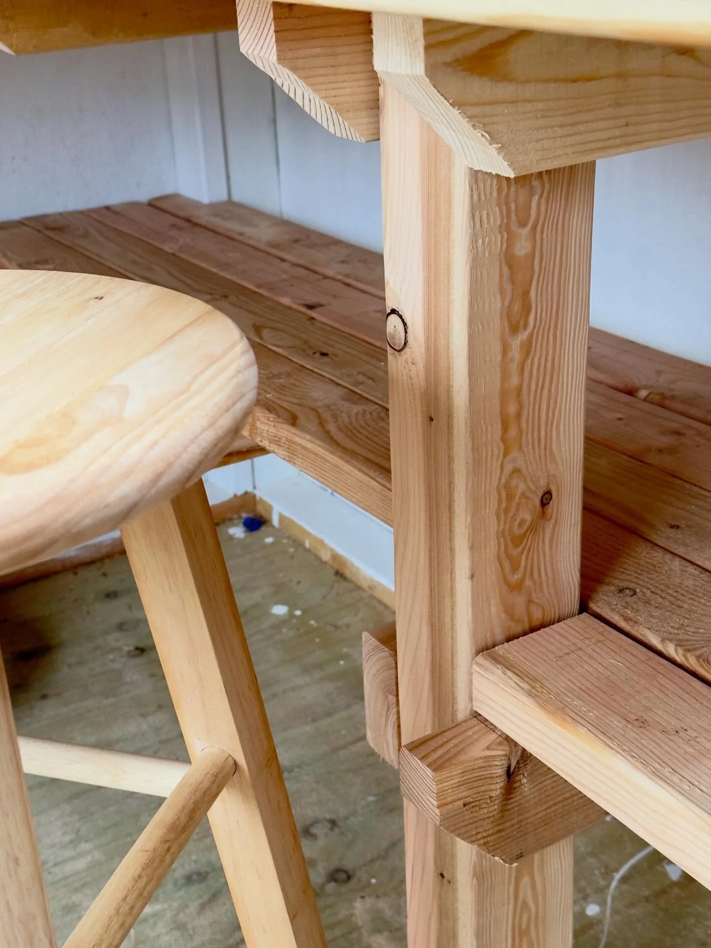 Progress on the new potting shed. Benches going in today.