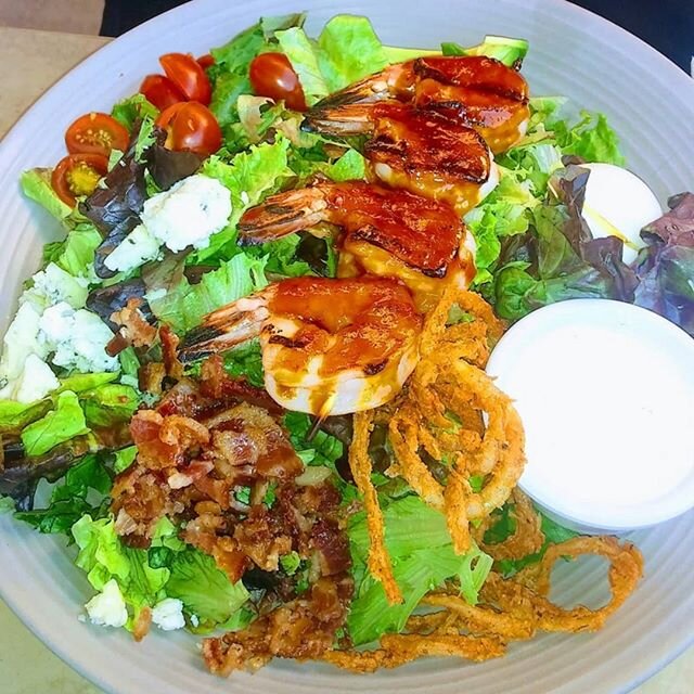 What's yummier than a Cobb Salad? 🤔 A Cobb Salad with Brown Butter BBQ Glazed Shrimp! 🤤 Great choice @christianlopez2709 🙌⠀⠀⠀⠀⠀⠀⠀⠀⠀
.⠀⠀⠀⠀⠀⠀⠀⠀⠀
.⠀⠀⠀⠀⠀⠀⠀⠀⠀
. ⠀⠀⠀⠀⠀⠀⠀⠀⠀
#restuarant #newmexicotrue #foodie #restaurantlife #restaurantdesign #grill #stea