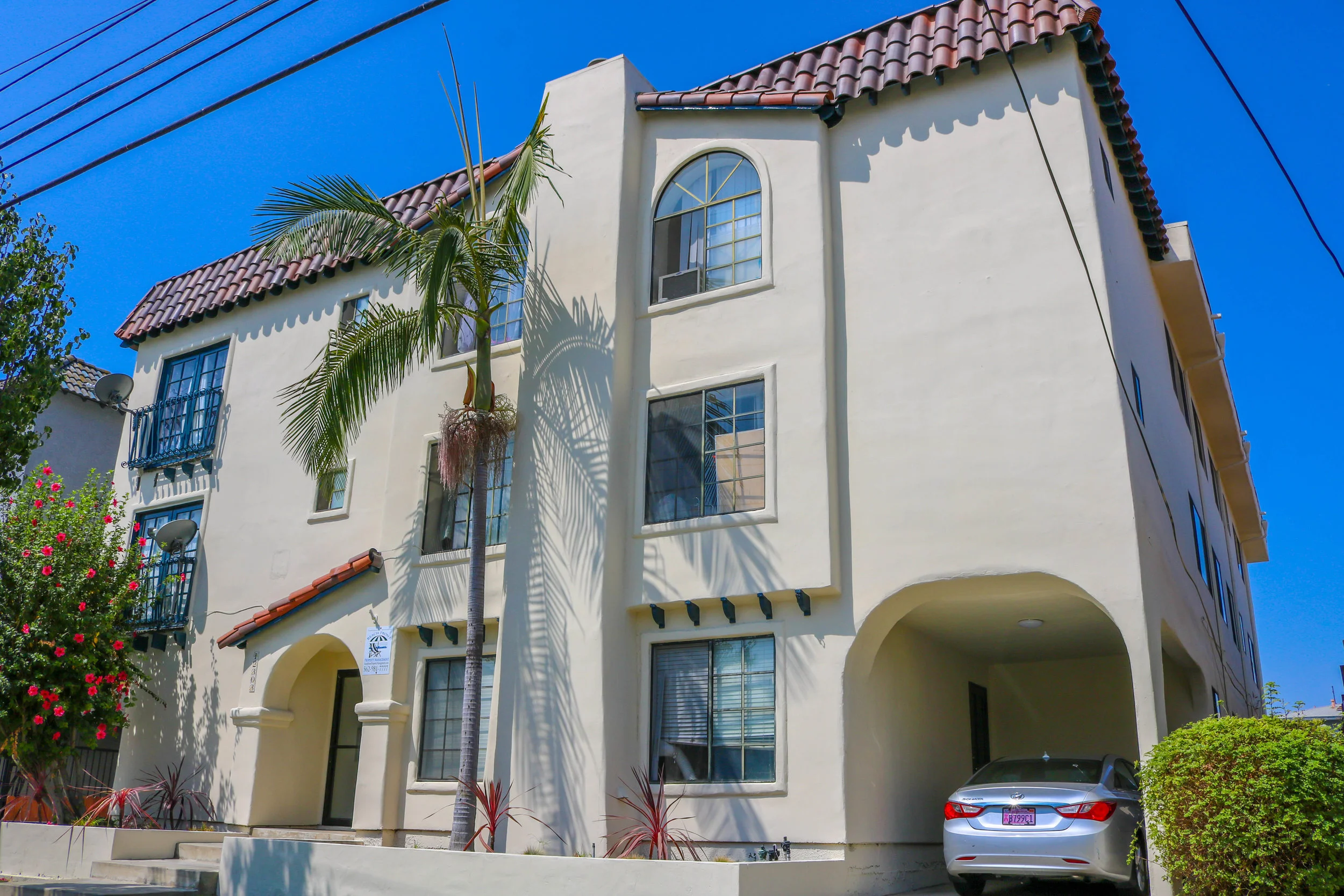 12303 Grevillea Avenue