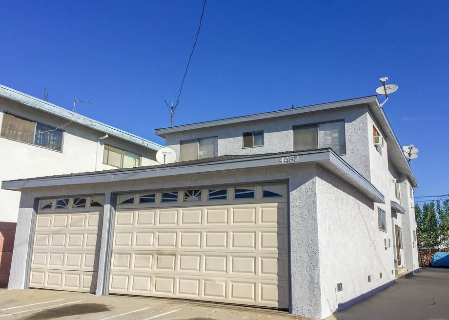 4453 West 129th Street