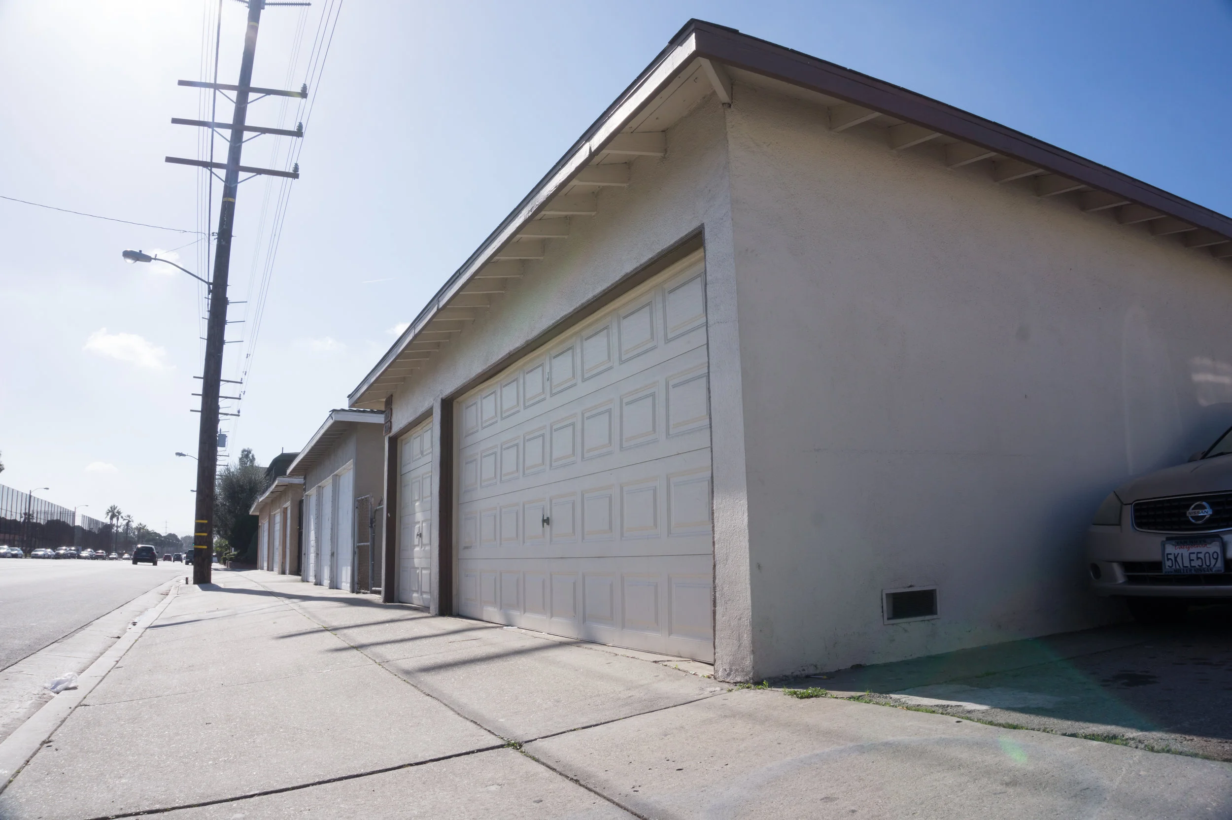 16017 Prairie Avenue